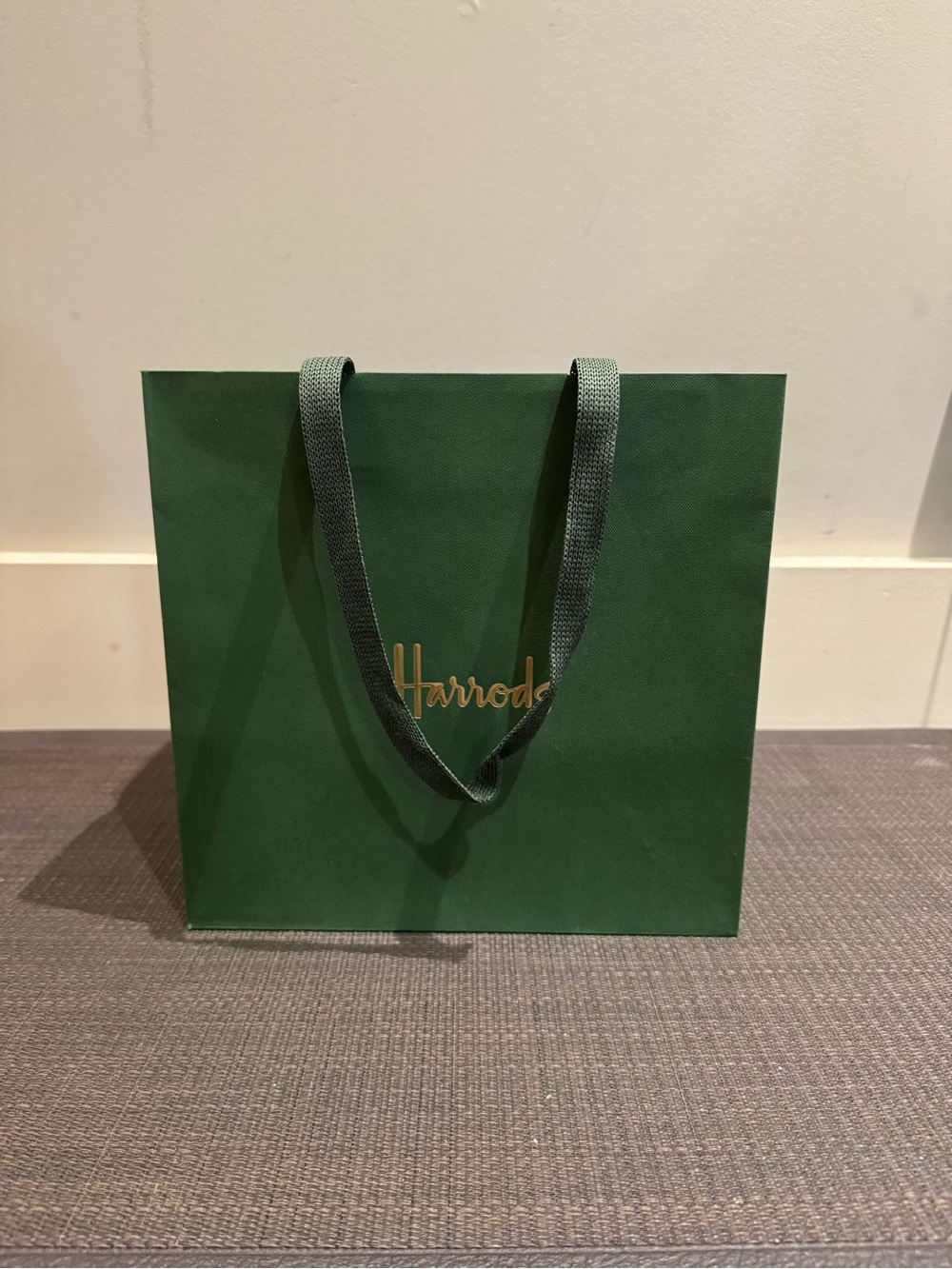 Harrods Dark Green Paper Shopping Bag